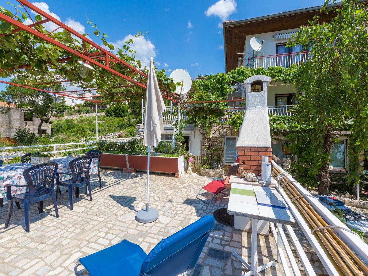 Apartments Susanne Нови Винодолски Екстериор снимка