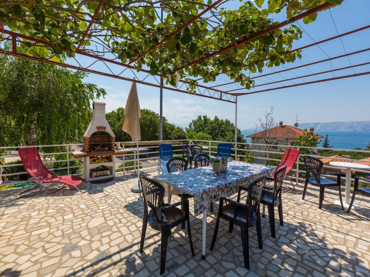 Apartments Susanne Нови Винодолски Екстериор снимка