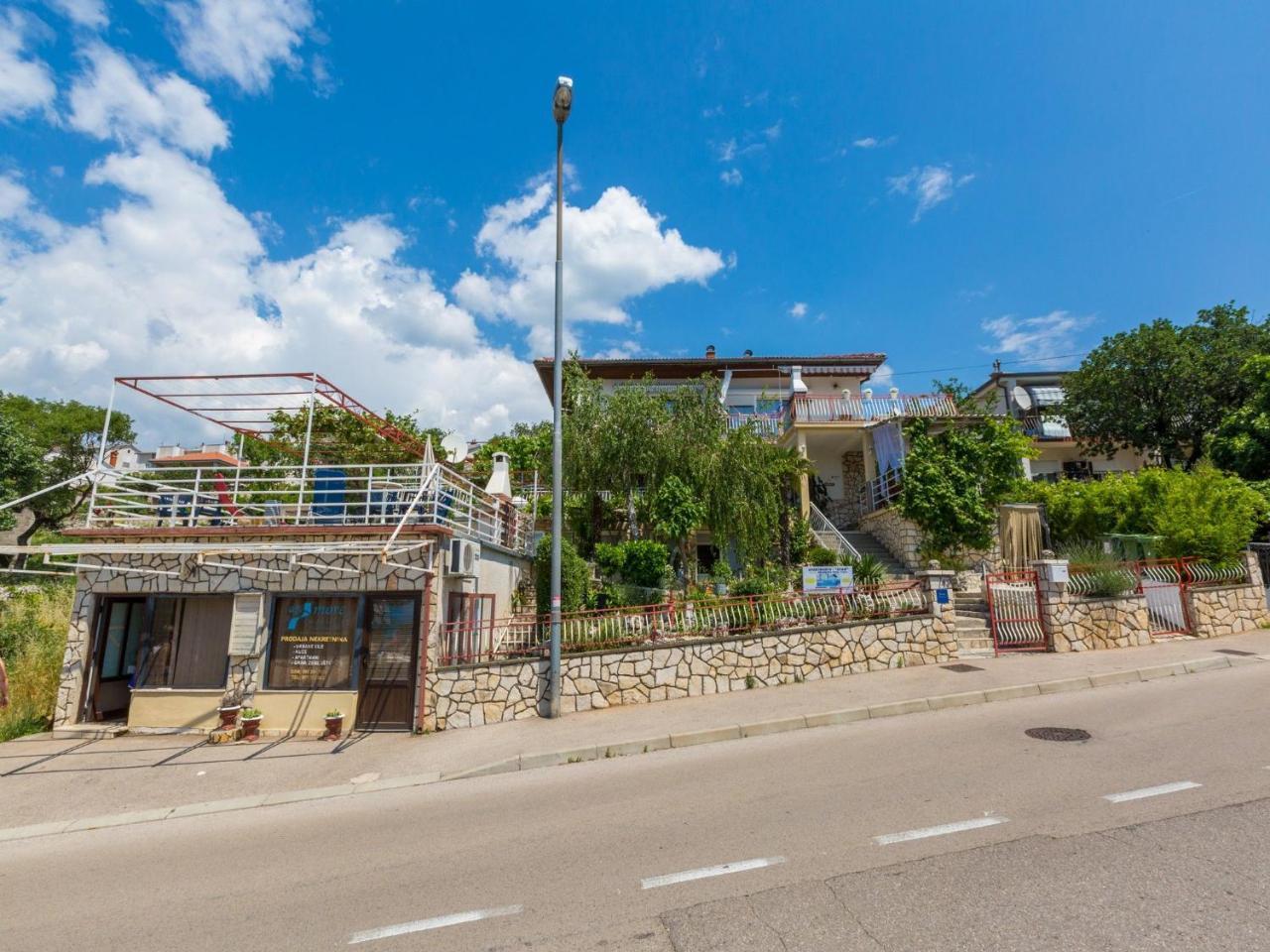Apartments Susanne Нови Винодолски Екстериор снимка