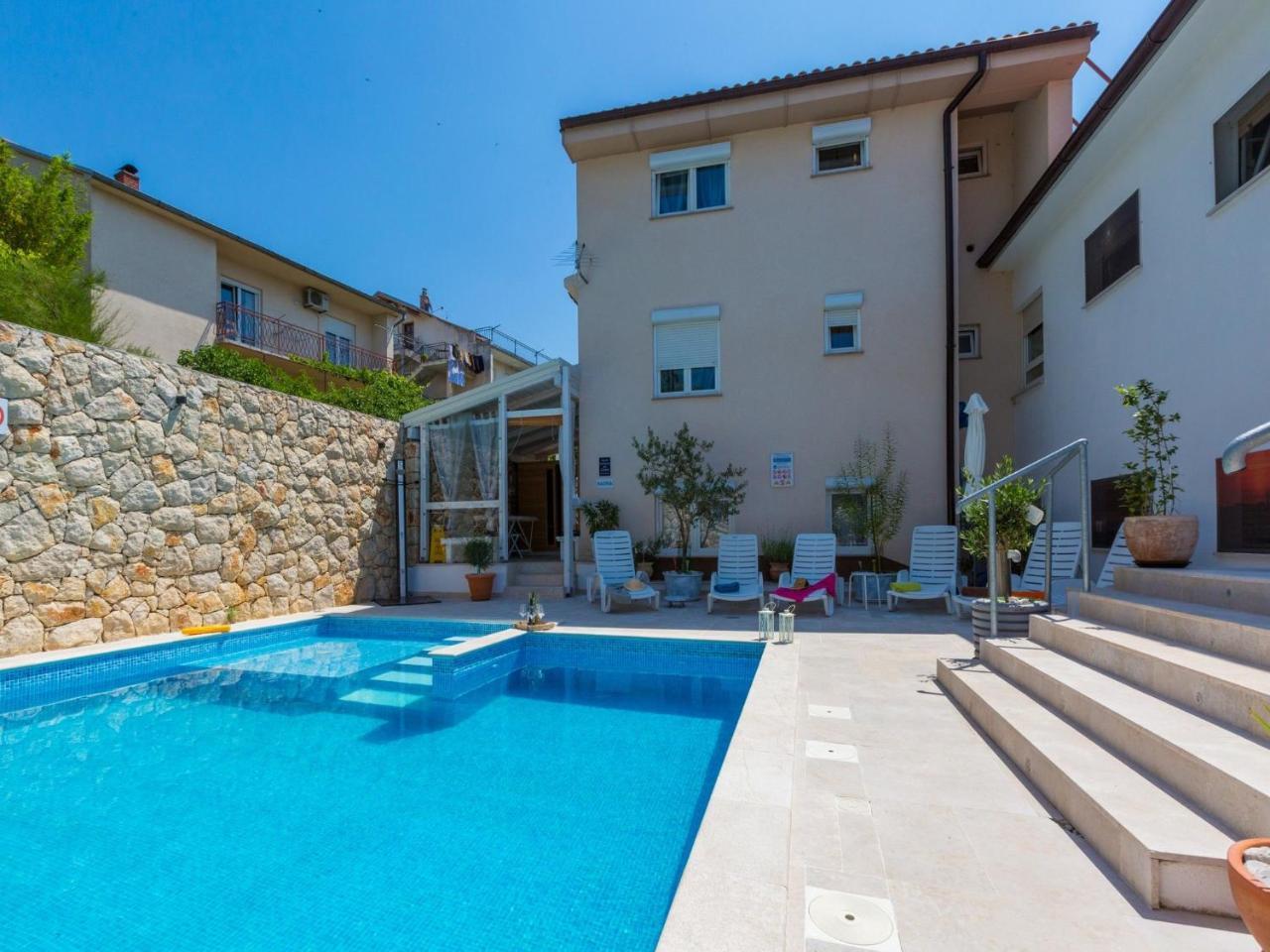 Apartments Susanne Нови Винодолски Екстериор снимка